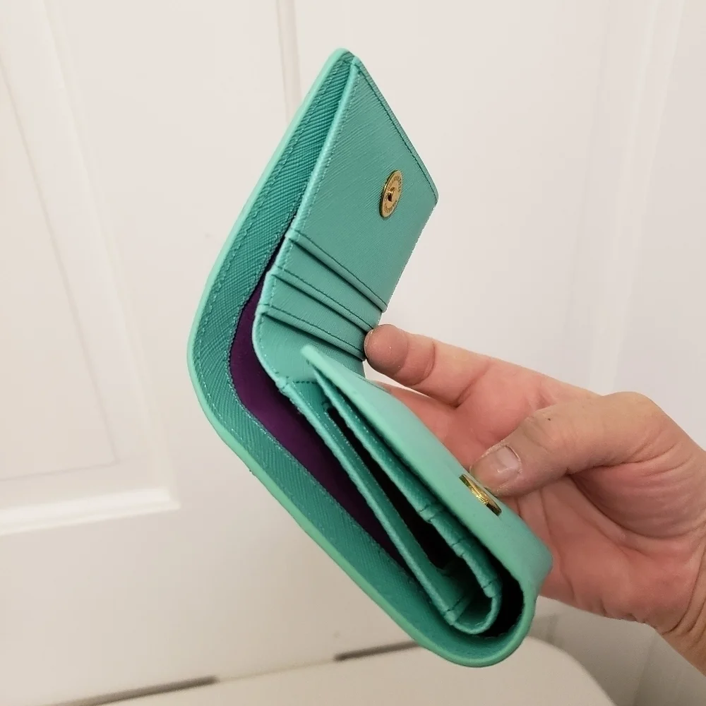 BIBERON BYBASEMA Hayworth Trifold Wallet, Colorful, Compact